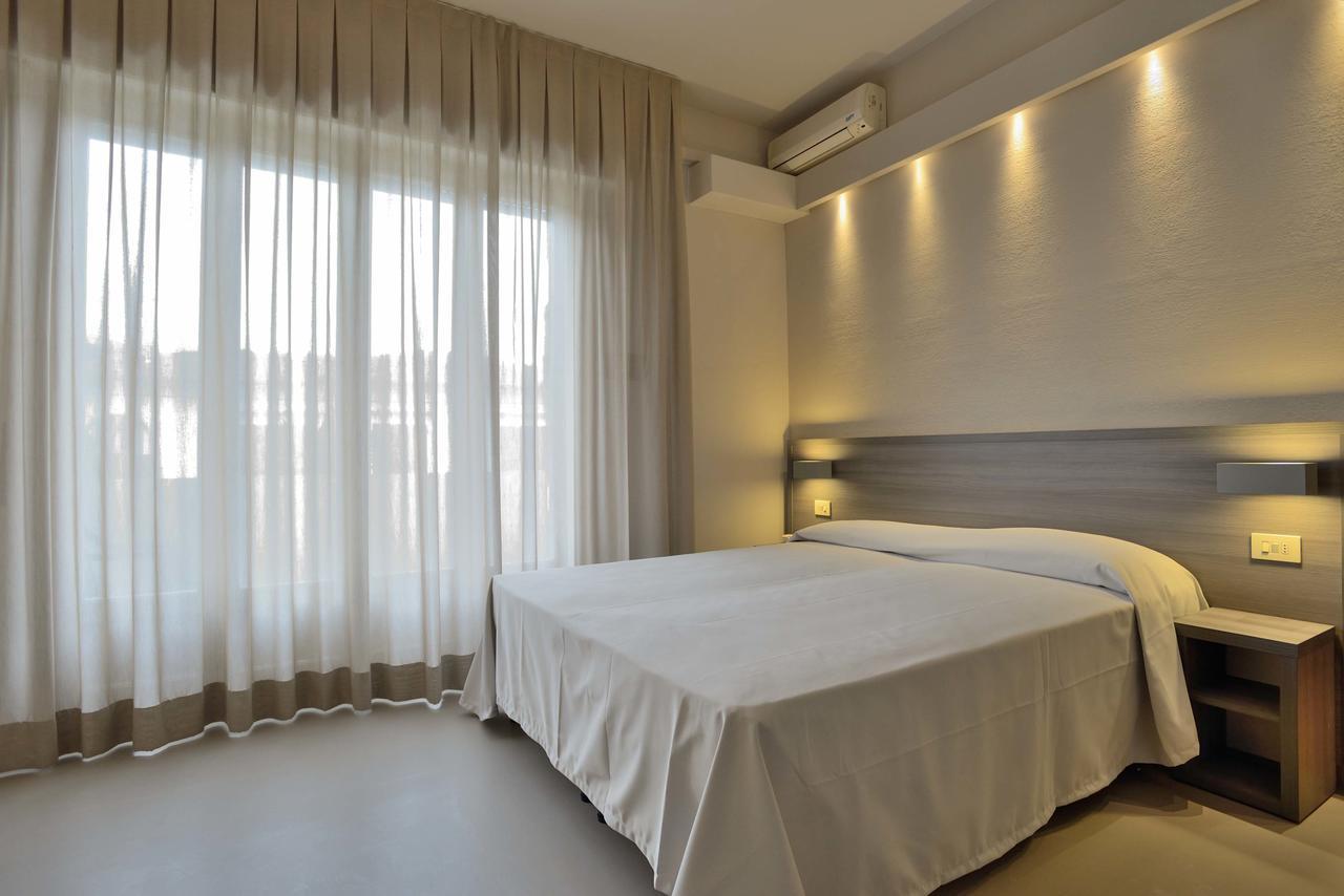 Hotel Crystal Marina di Pietrasanta Exteriér fotografie